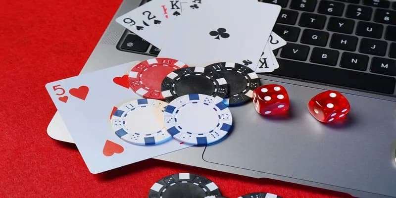 Tiến Lên Miền Nam Bongvip